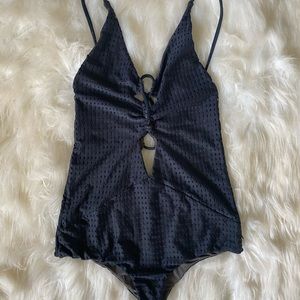 NWOT black mesh Kokomo